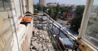 Демонтаж балкона Одинцово, цена от 2911 руб.
